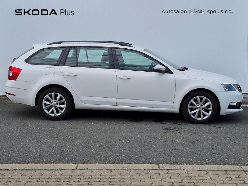 Škoda Octavia (2019) Ambition PLUS 1.6 TDI 85kW Com - fotka 8 z 26