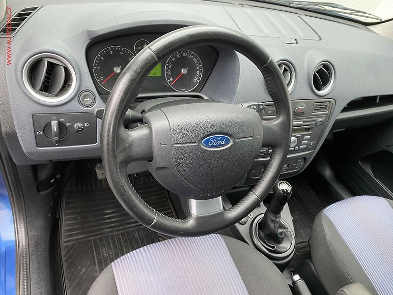 Ford Fusion (2009) 1.4i, ČR, AC - fotka 12 z 16