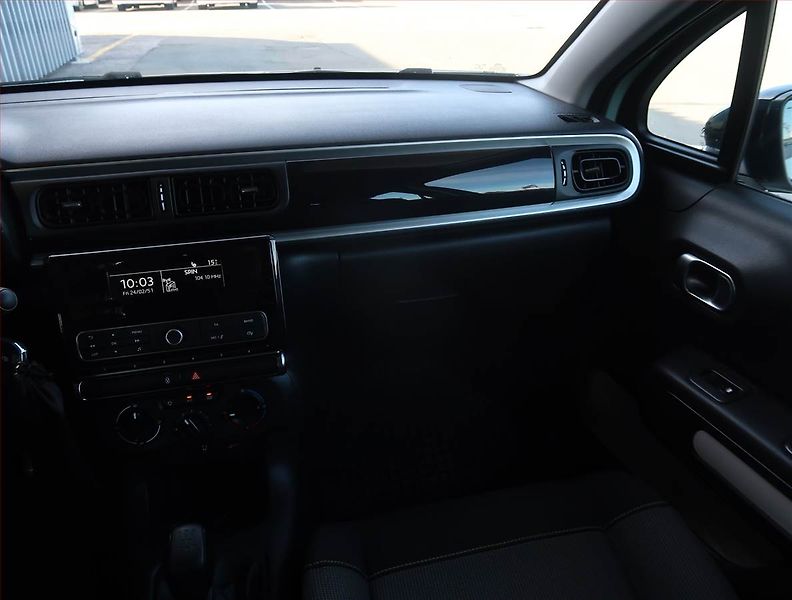 Citroën C3 (2018) 1.2 PureTech, ČR,1.maj - fotka 8 z 17