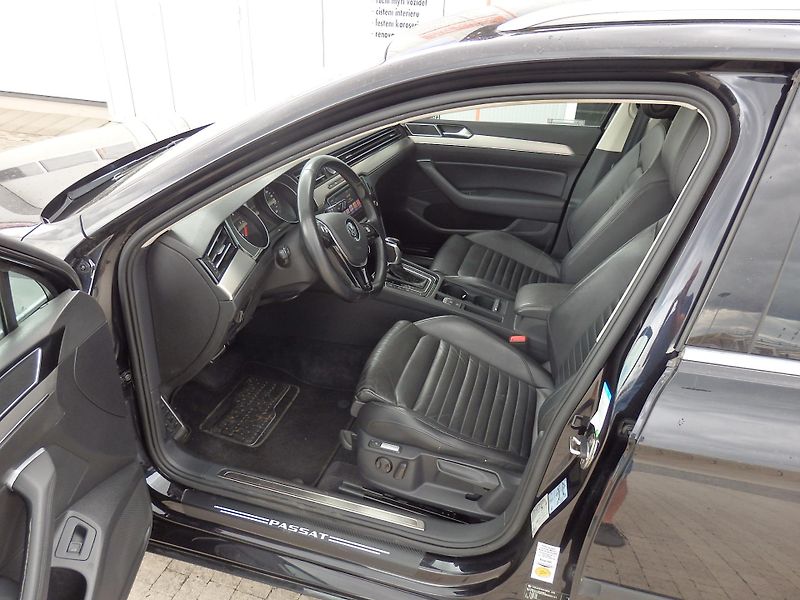 Volkswagen Passat 2.0 TDI 140 kW ZÁVĚS - fotka 6 z 26