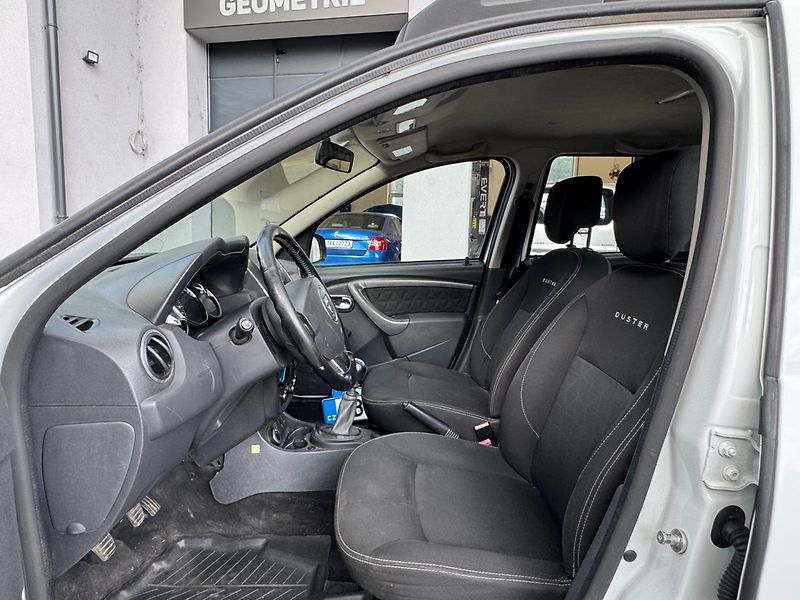 Dacia Duster (2014) 1.6 16V 4x4, odpočet DPH!!! - fotka 9 z 24
