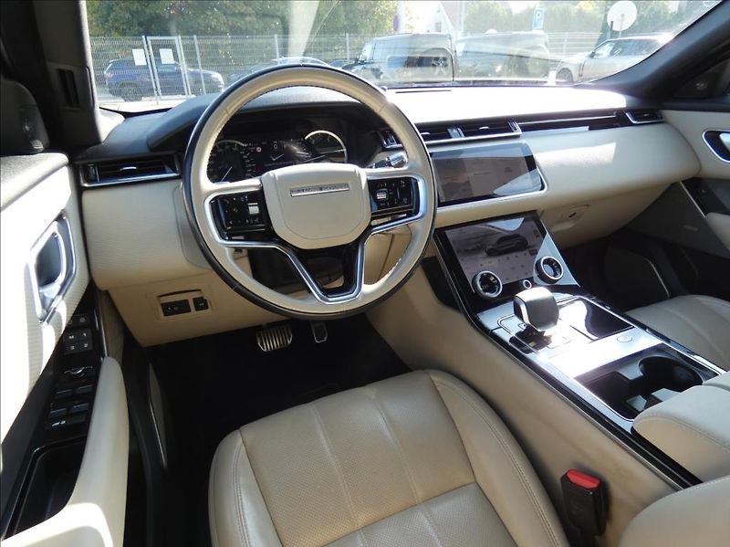 Land Rover Range Rover Velar 3,0 D300 R-Dynamic SE,1maj,ČR - fotka 11 z 44