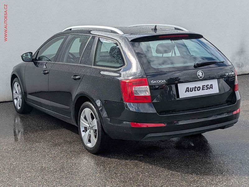 Škoda Octavia (2017) 1.6TDi, ČR, Navi, AC - fotka 6 z 16