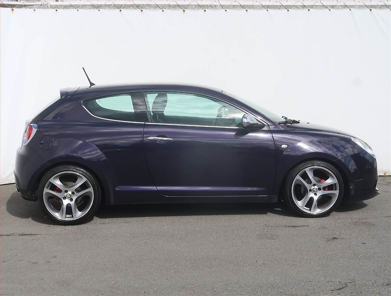 Alfa Romeo MiTo (2013) 1.4 MultiAir, Serv.kniha - fotka 6 z 18