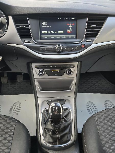 Opel Astra 81kW ENJOY DIGIKLIMA - fotka 11 z 35