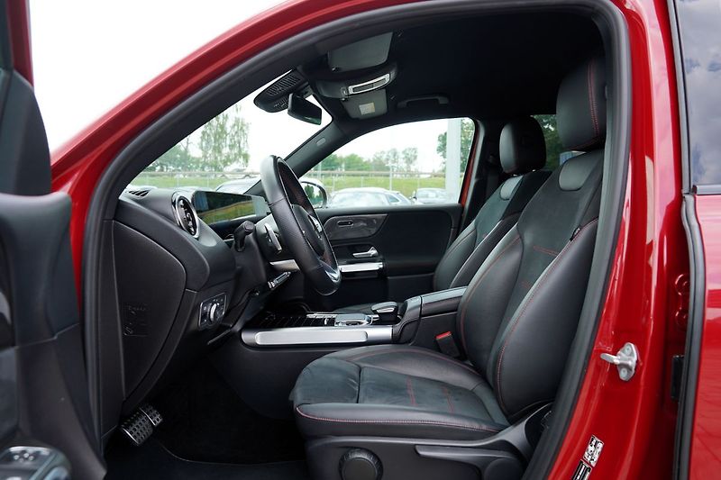 Mercedes-Benz GLB 200d 4Matic/AMG/AT/150 PS/Led - fotka 24 z 41
