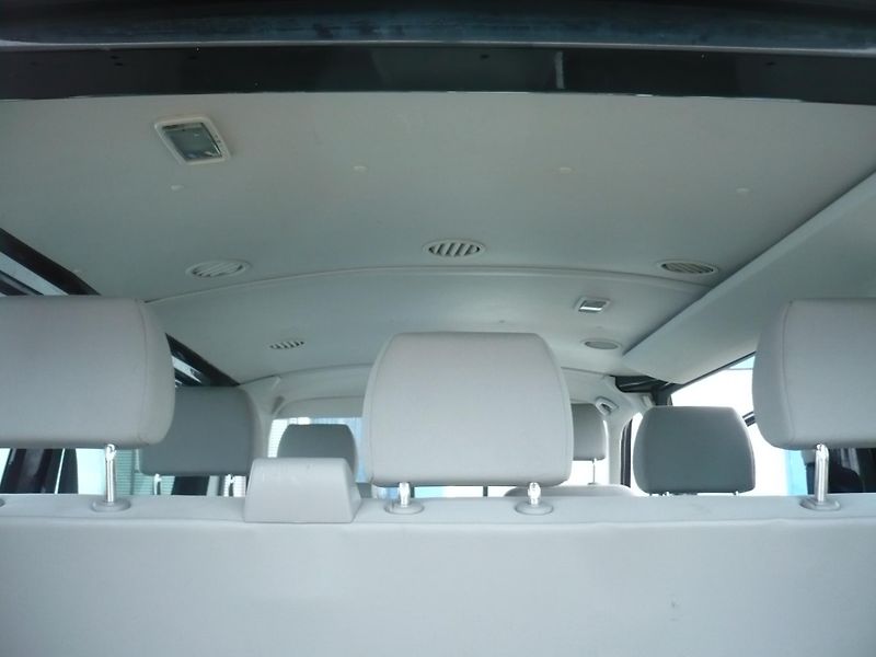Volkswagen Transporter 2.0TDI 103Kw 8Míst - fotka 12 z 27