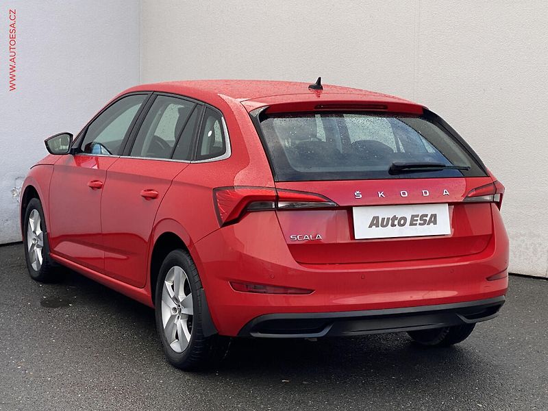 Škoda Scala (2020) 1.6 TDi, Ambition, DSG, LED - fotka 6 z 18