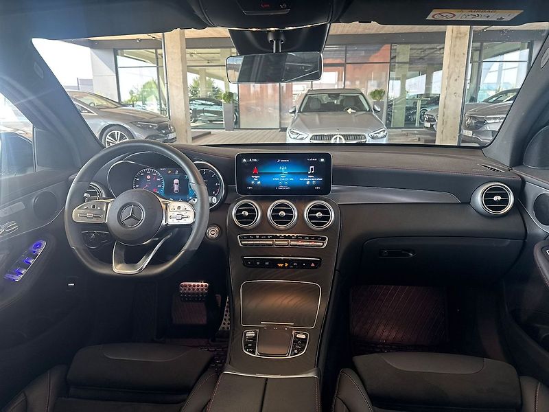 Mercedes-Benz GLC 400d 4MATIC kupé - fotka 13 z 21
