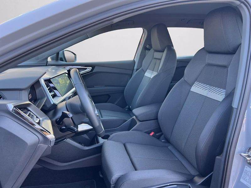 Audi Q4 e-tron 40 150kW Sport.sedadla LED - fotka 7 z 12