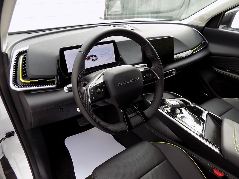 BAIC X5 (2025) 1.5T/AT/Pixel-Led/PANO/DPH/ - fotka 13 z 38