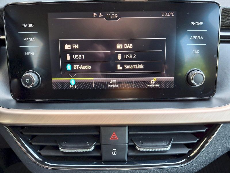 Škoda Kamiq (2022) Style DSG 1,0TSi 81kW - fotka 22 z 35
