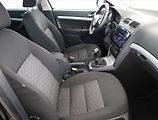 Škoda Octavia (2012) 1.6 TDI, Xenony, Tempomat - náhled 7