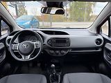 Toyota Yaris 1.0i 51 kW klima, serviska - náhled 8