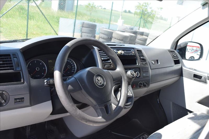 Volkswagen Transporter 2,0 TDI 103KW 9MÍST 4X4 PO STK - fotka 16 z 46