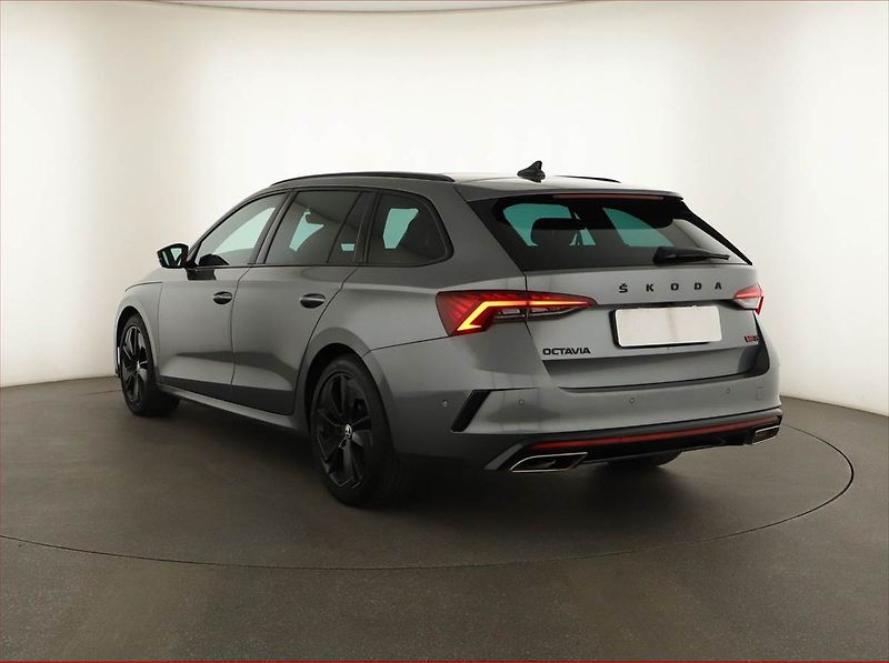 Škoda Octavia (2021) RS 2.0 TDI 4x4 - fotka 4 z 18