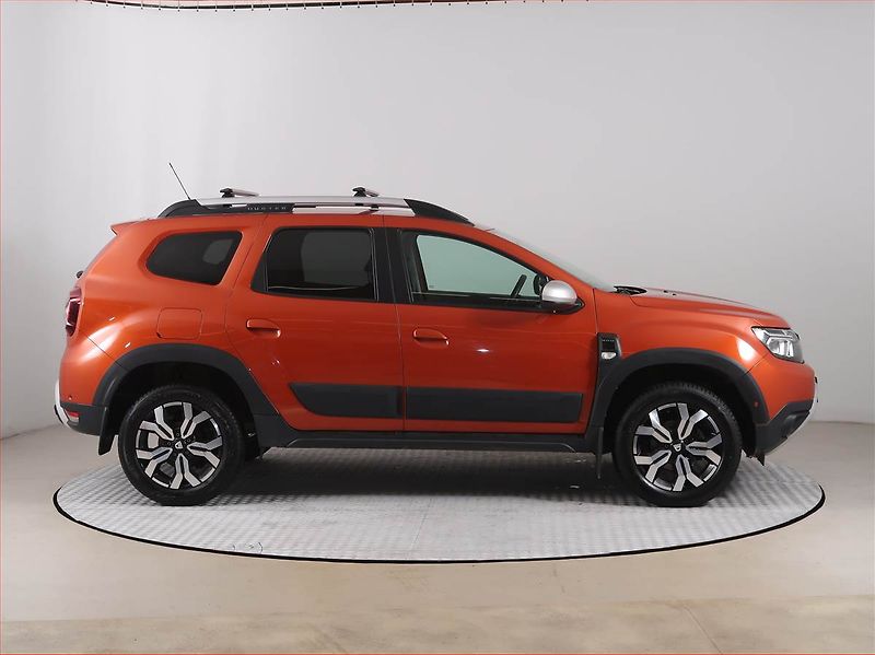 Dacia Duster (2022) 1.3 TCe, 4X4, Navi, Tempomat - fotka 6 z 17