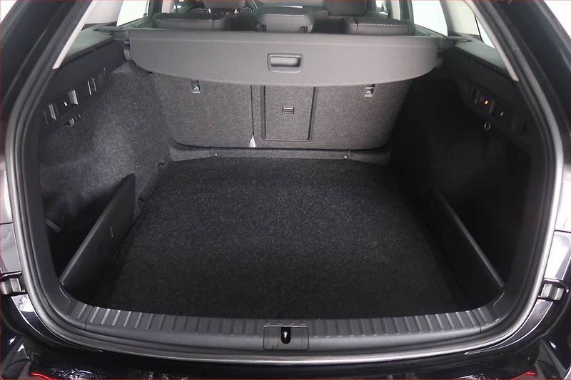 Škoda Octavia (2023) 2.0 TDI - fotka 14 z 21