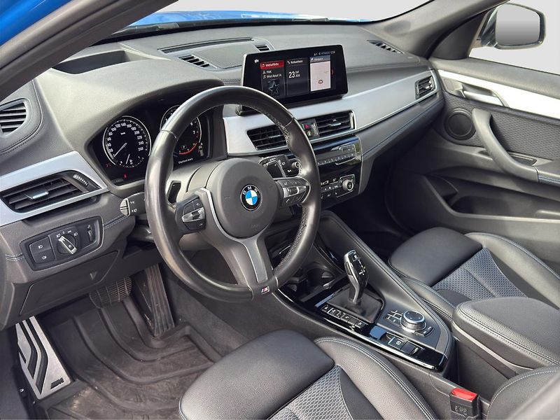 BMW X1 xDrive20i - fotka 9 z 21