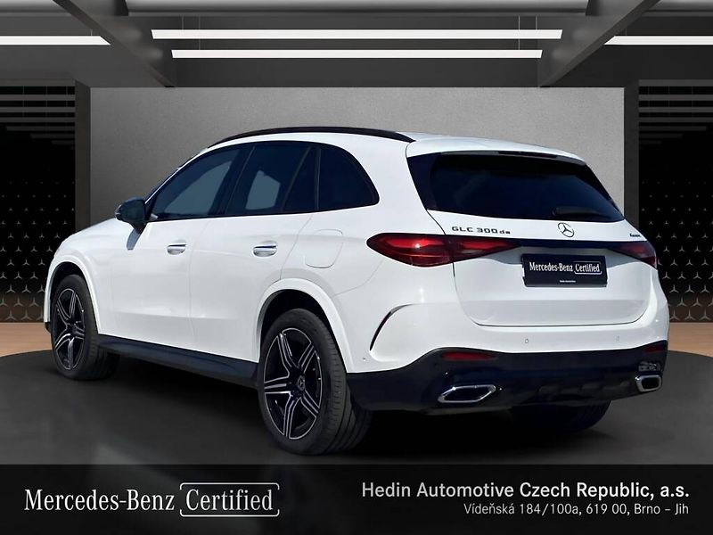 Mercedes-Benz GLC (2024) 300 de 4MATIC - fotka 3 z 29