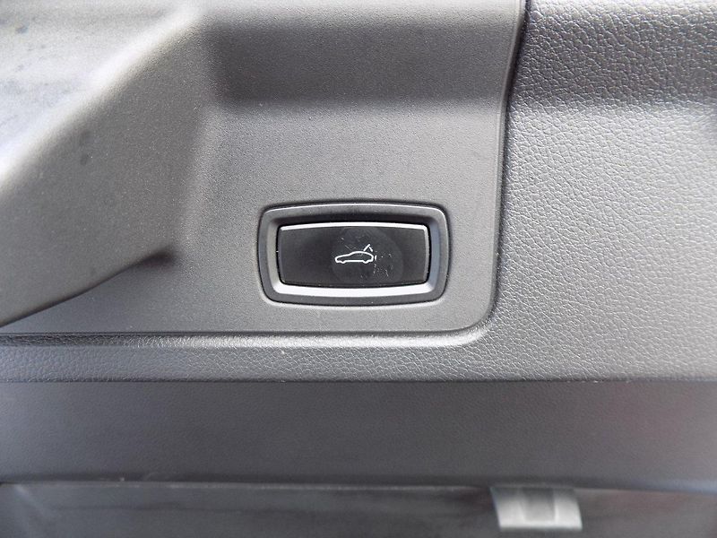 Porsche Panamera (2013) 4S/Facelift/4x4/NAVI/ - fotka 9 z 43
