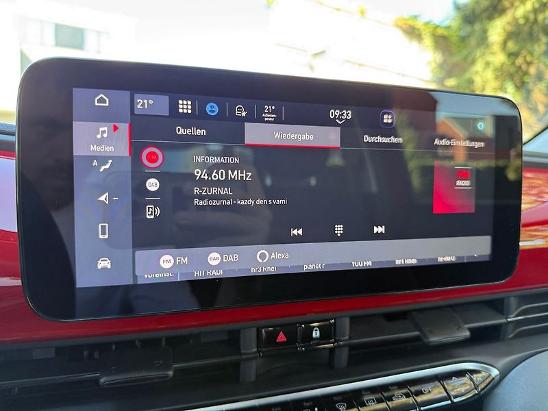 Fiat 500 (2023) RED 70kW Kamera - fotka 17 z 34