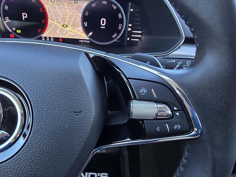 Škoda Superb 2.0TDI 110KW DSG STYLE+ TZ. ČR - fotka 44 z 50