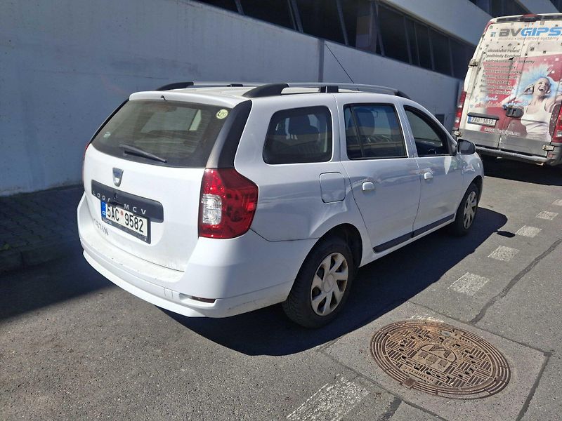 Dacia Logan MCV 0,9 LPG 5AC9582 - fotka 6 z 23
