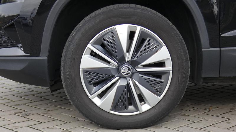 Škoda Karoq 2.0 TDI Style - fotka 21 z 22