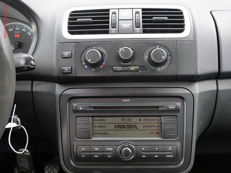 Škoda Fabia (2007) 1.4 MPi, Ambition, AC - fotka 12 z 12