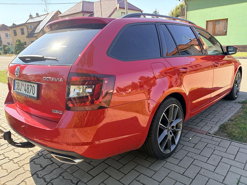 Škoda Octavia RS 2.0TDI DSG 4x4  - fotka 4 z 56