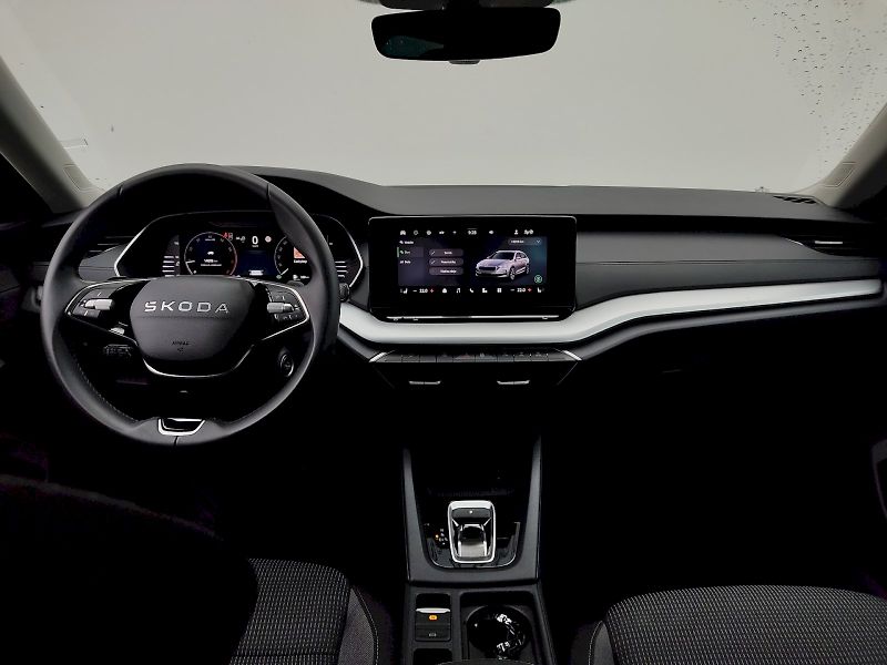 Škoda Octavia (2025) Combi Selection Business 1,5 T - fotka 5 z 37