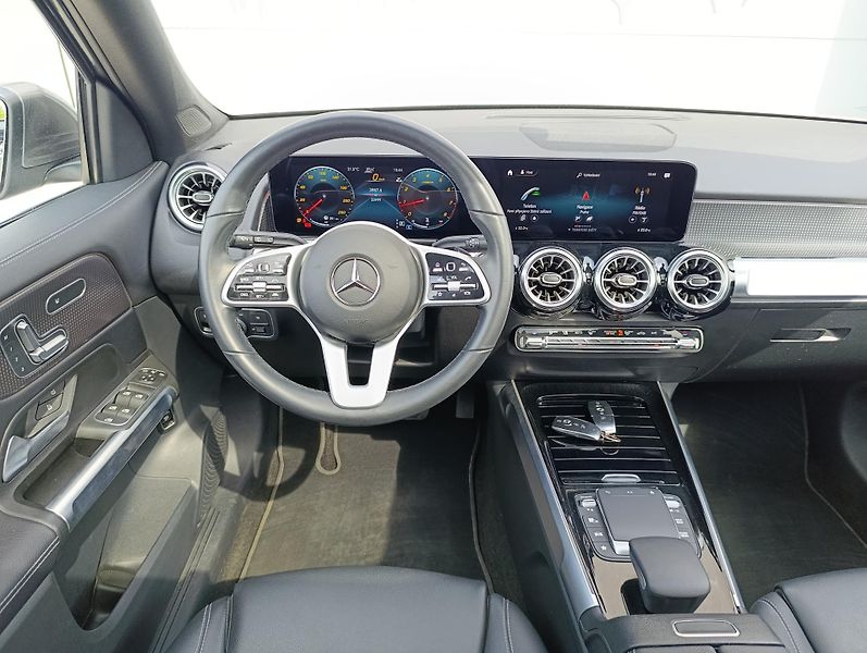 Mercedes-Benz GLB 200 4MATIC ČR  - fotka 20 z 34
