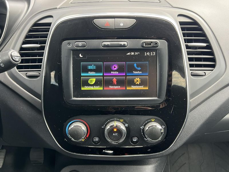 Renault Captur (2020) 1.3TCe 96kW LIMITED  - fotka 13 z 22