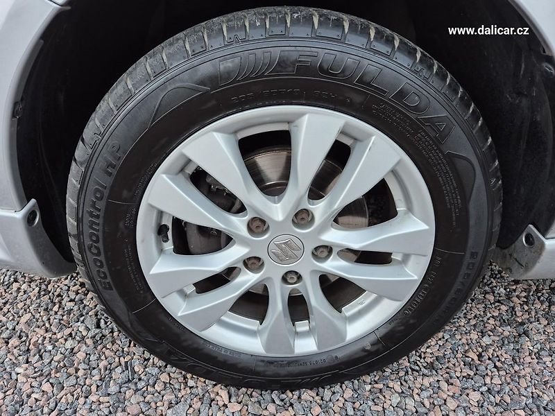 Suzuki SX4 (2013) 1.6VVT 88KW CITY + - fotka 49 z 53