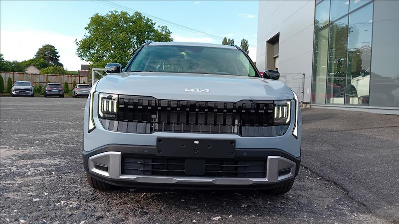 Kia Seltos 1,6 T-GDi 4x2 7DCT EXCLUSIVE - fotka 2 z 5