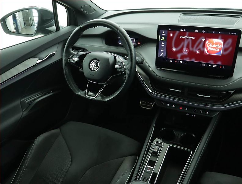 Škoda Enyaq (2023) Sportline iV 60 (62 kWh) - fotka 7 z 22