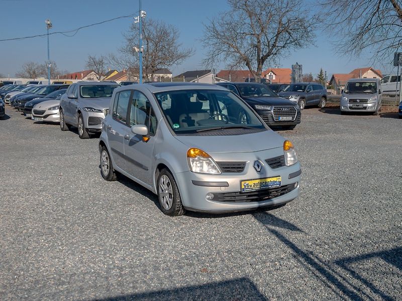 Renault Modus (2005) 1.6i 16V 82KW DIGI – PANORAMA - fotka 3 z 46