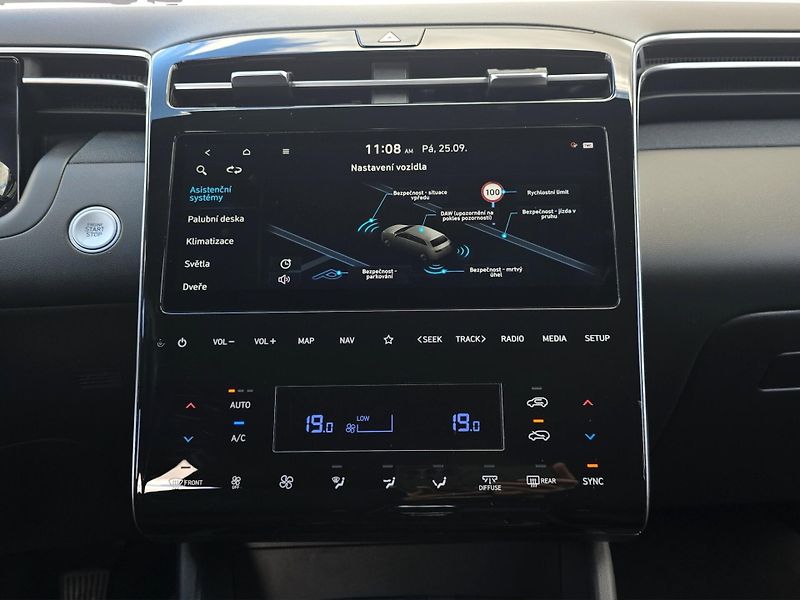 Hyundai Tucson (2022) Freedom 1.6T-GDi 132kW, Serv. - fotka 19 z 26