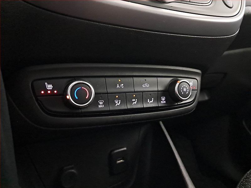 Opel Crossland X (2019) 1.2 Turbo, Serv.kniha - fotka 13 z 16