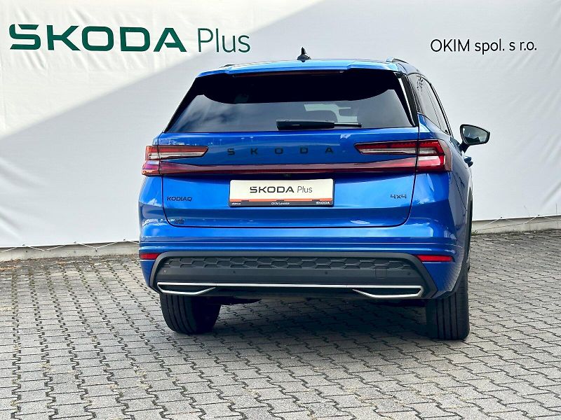 Škoda Kodiaq (2025) 2.0 TDI 142 kW Sportline 4x4 D - fotka 2 z 30