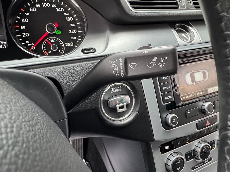 Volkswagen CC (2015) 2.0 TDi 4x4,DSG - fotka 27 z 36
