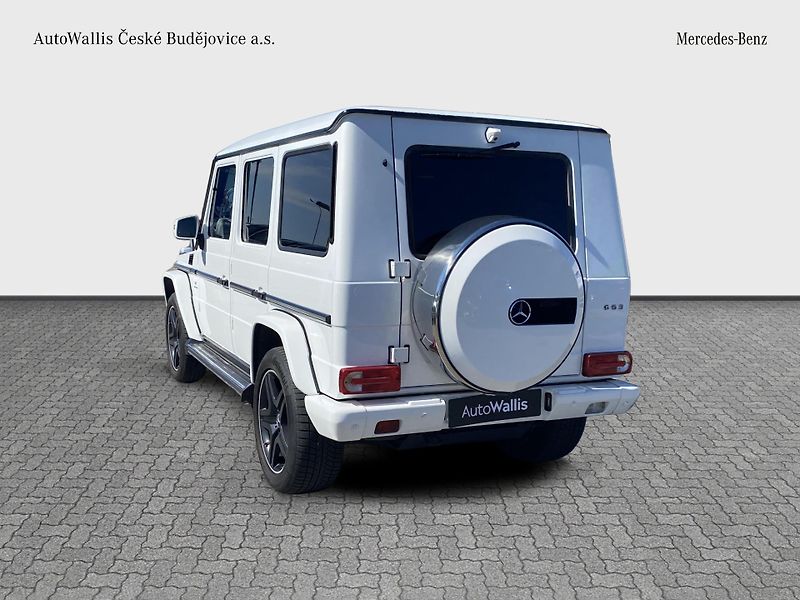 Mercedes-Benz Třídy G G 63 AMG - fotka 3 z 27