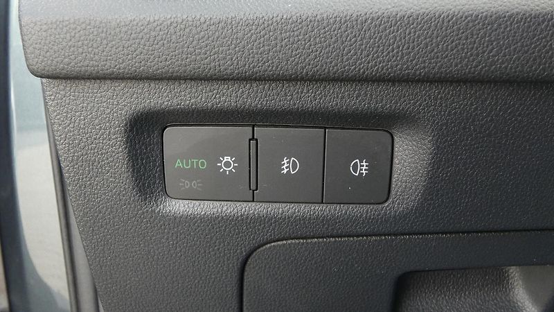 Škoda Octavia 2,0 TDI Style 110 kW - fotka 10 z 23