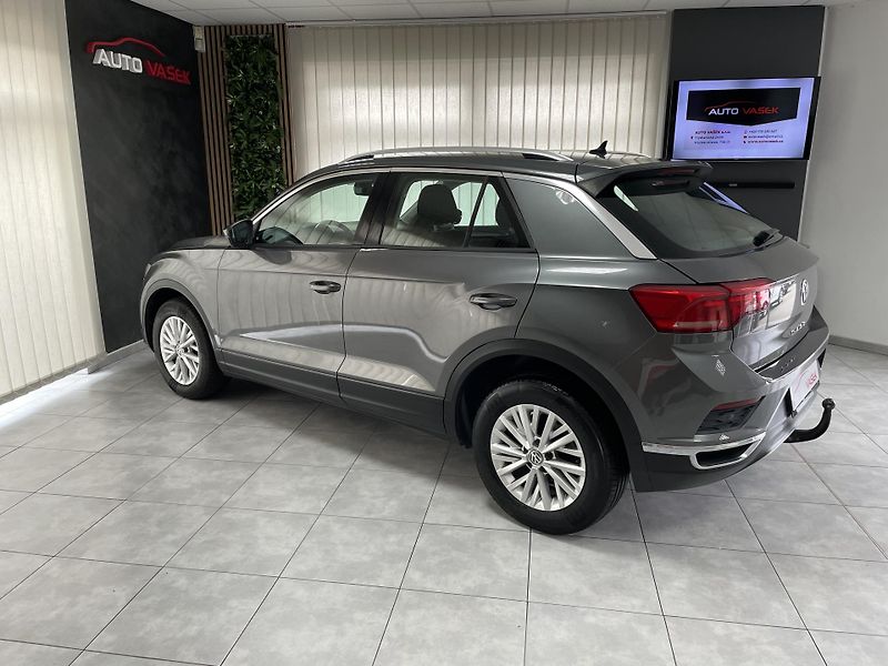 Volkswagen T-Roc 1.5 TSi ČR 6M ACC TZ  - fotka 7 z 28