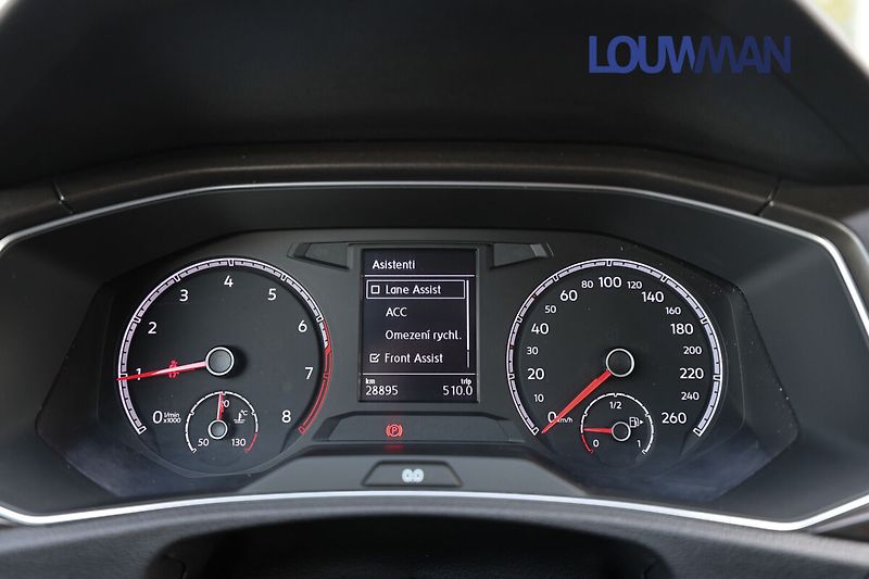 Volkswagen T-Roc Design 1.5 TSI DSG7 - fotka 9 z 26