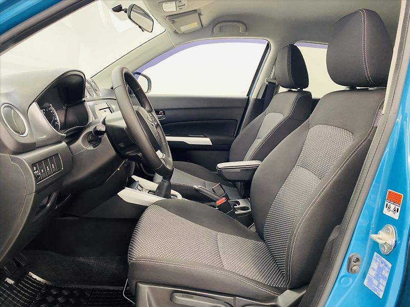 Suzuki Vitara 1,6 VVTi 88kW 1.Majitel - fotka 5 z 24
