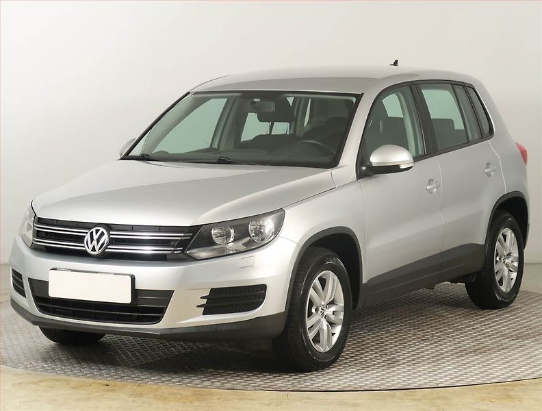 Volkswagen Tiguan (2013) 2.0 TDI, Serv.kniha, Tempomat - fotka 2 z 16