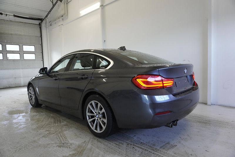 BMW Řada 4 420 - NOVÝ MOTOR NA 210000 KM - fotka 6 z 32