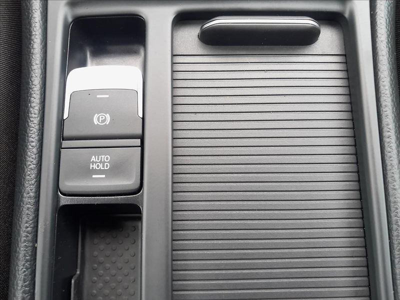 Volkswagen Golf VII 1,2 TSI 81kW LOUNGE - fotka 41 z 60
